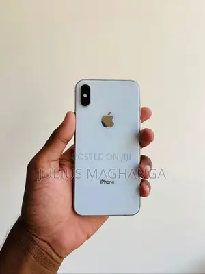 Apple iPhone XS 64 GB White