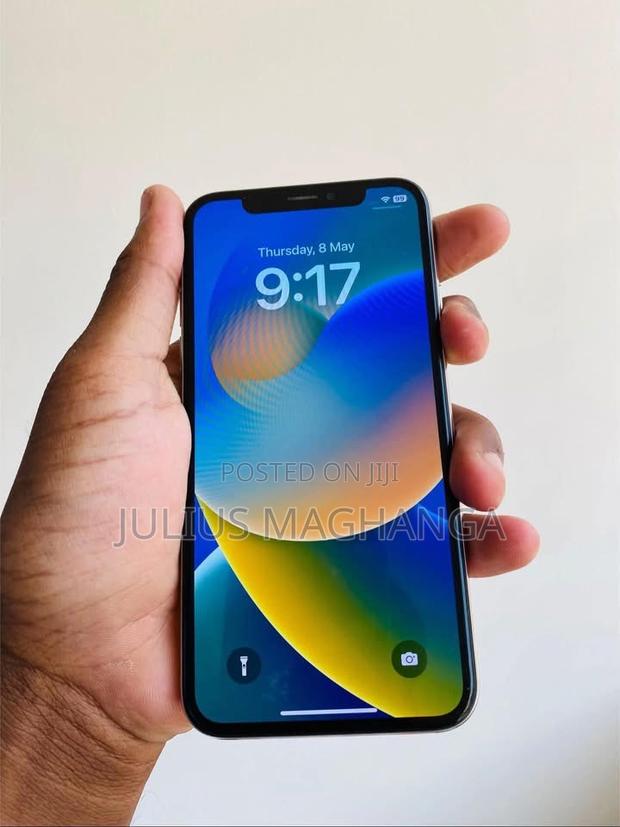 Apple iPhone XS 64 GB White - thumbnail 2