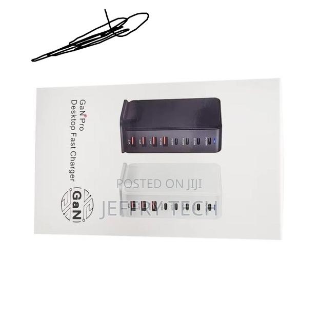 240w Gan Multi-Port Charger - 4 Usb-C 4 Usb-a Fast Charging Adapter - thumbnail 2