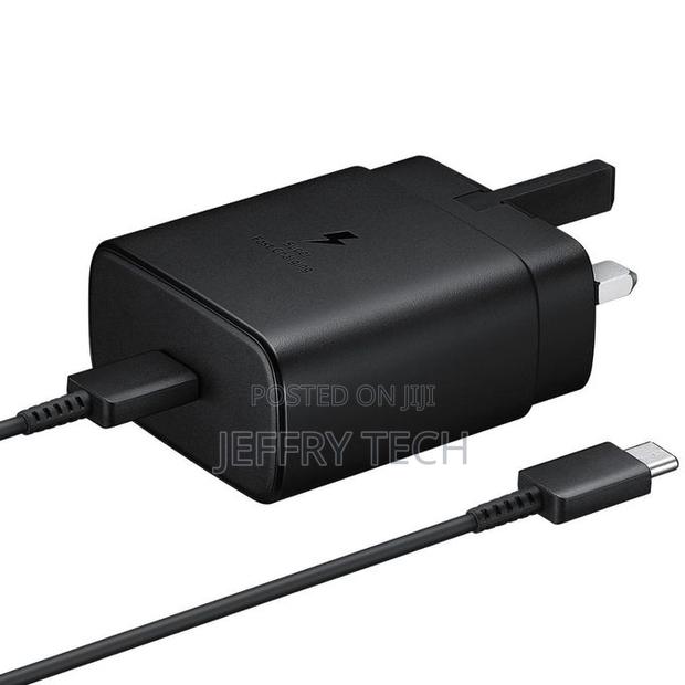45w Fast Charger With Usb-C to Usb-C Cable Super Fast Charging 2.0 Com - thumbnail 2