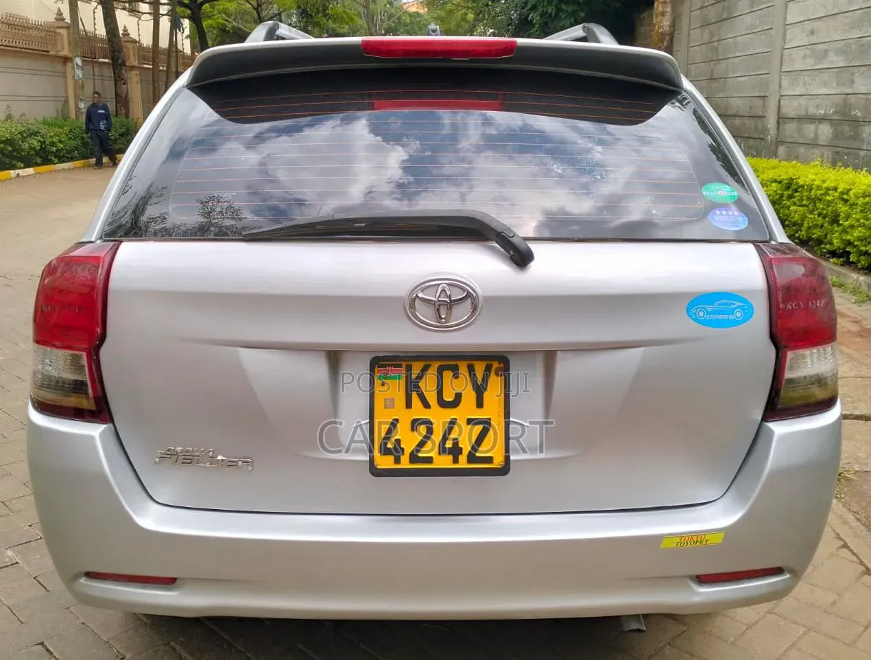 Toyota Corolla Fielder 2012 Silver