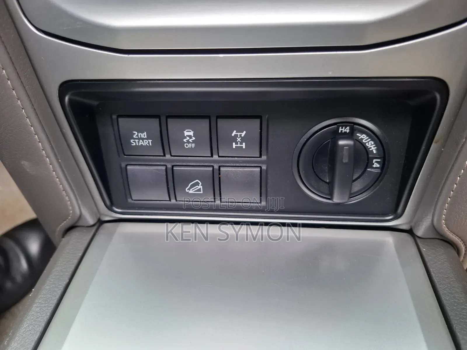 Toyota Land Cruiser Prado 2.8 2019 White