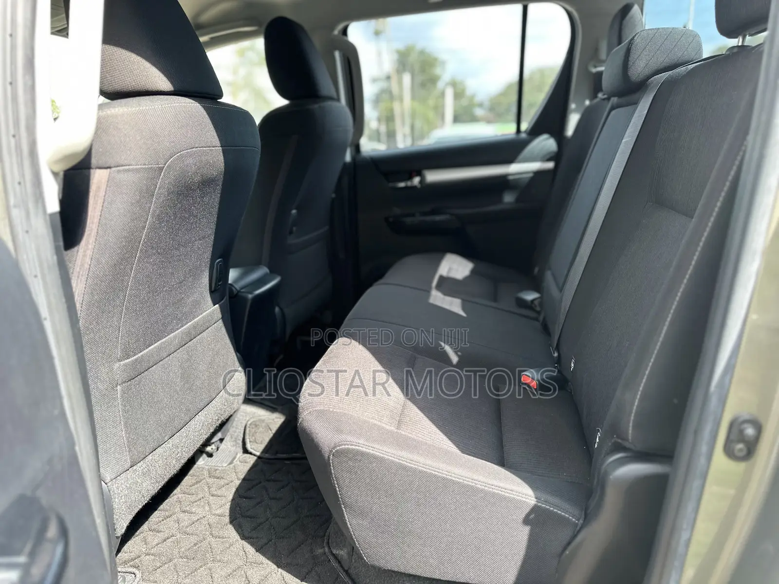Toyota Hilux Revo Double Cab Deisel 2.4 AWD 2021 Gray