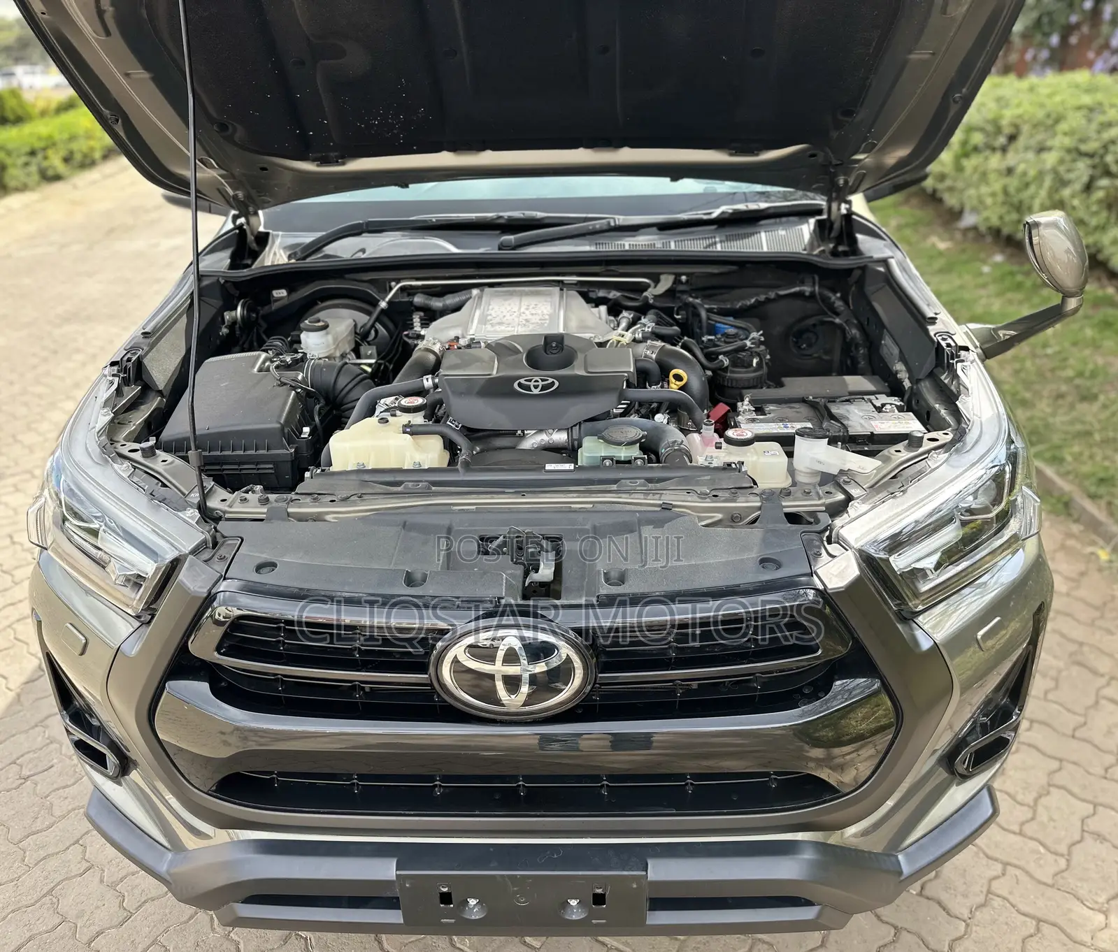 Toyota Hilux Revo Double Cab Deisel 2.4 AWD 2021 Gray