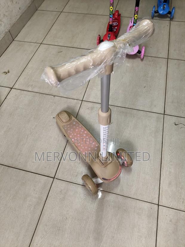 Kids Led Scooters - thumbnail 2