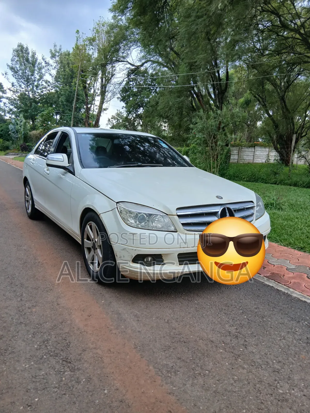 Mercedes-Benz C200 2009 White