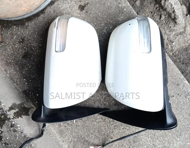 Toyota Fortuner 2010 Sidemirror