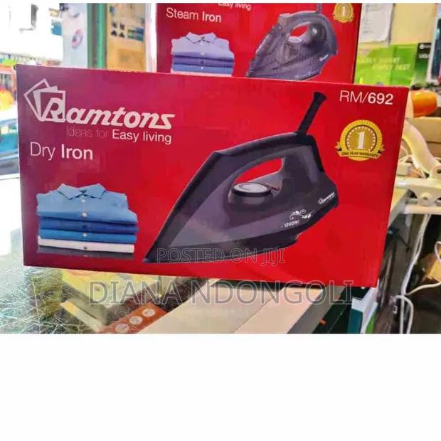 Rm/306 Steam Iron
