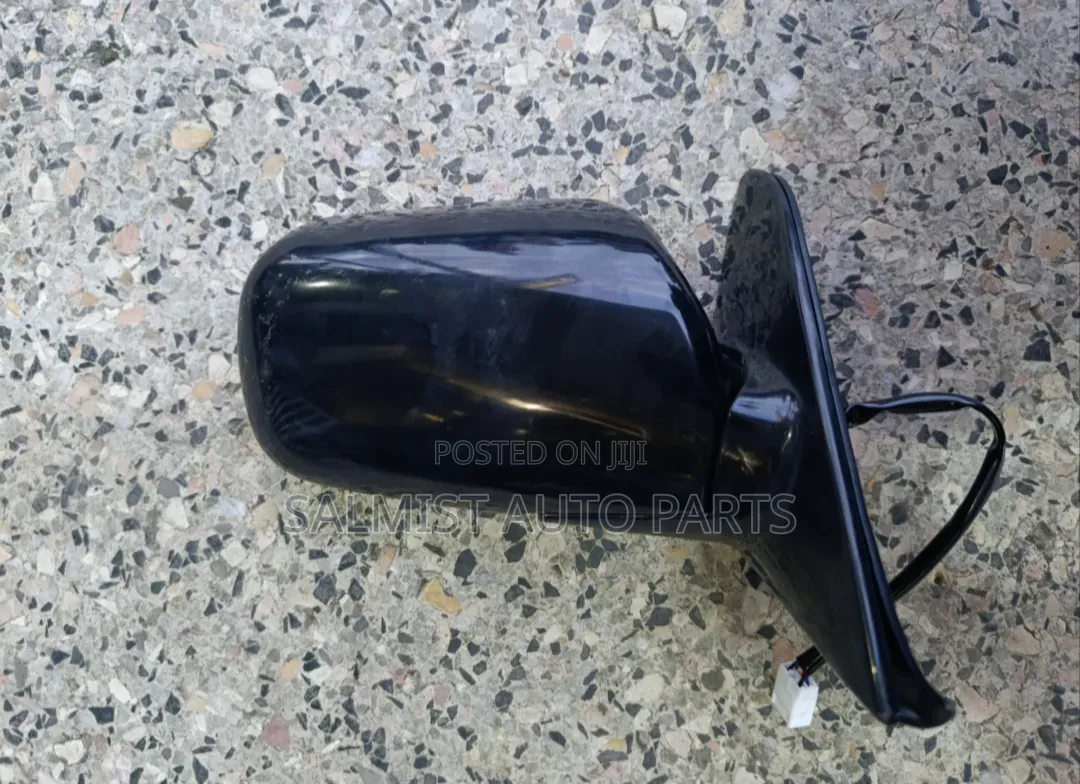 Toyota Ae 100 Sidemirror