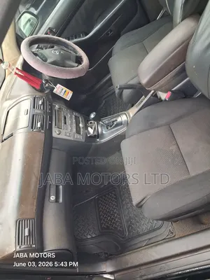 Toyota Avensis 2005 Black