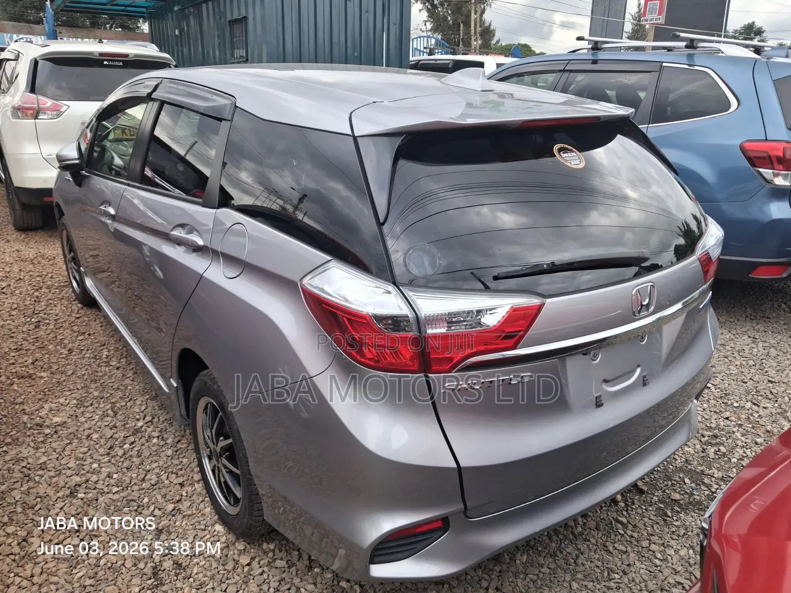 Honda Fit Shuttle 2019 Silver