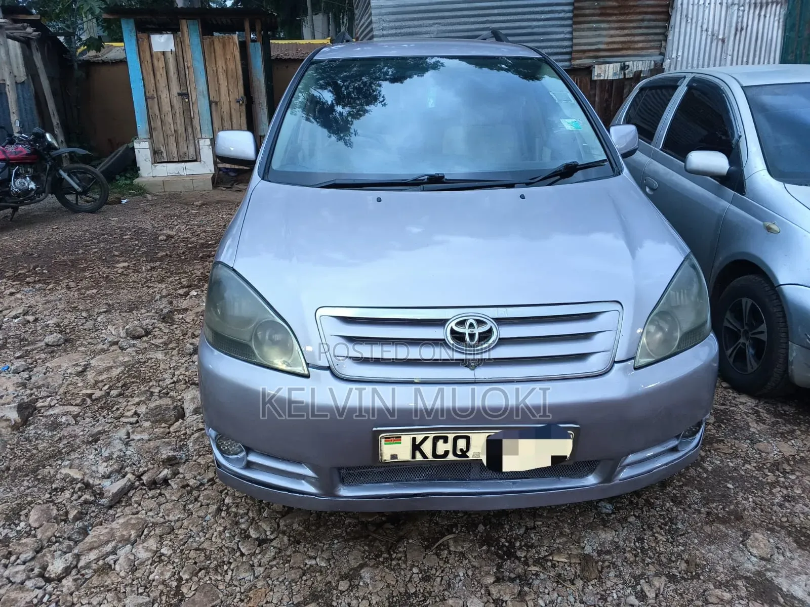 Toyota Ipsum 2003 Silver