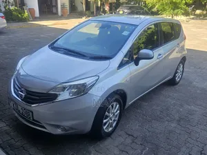 Nissan Note 2015 Silver