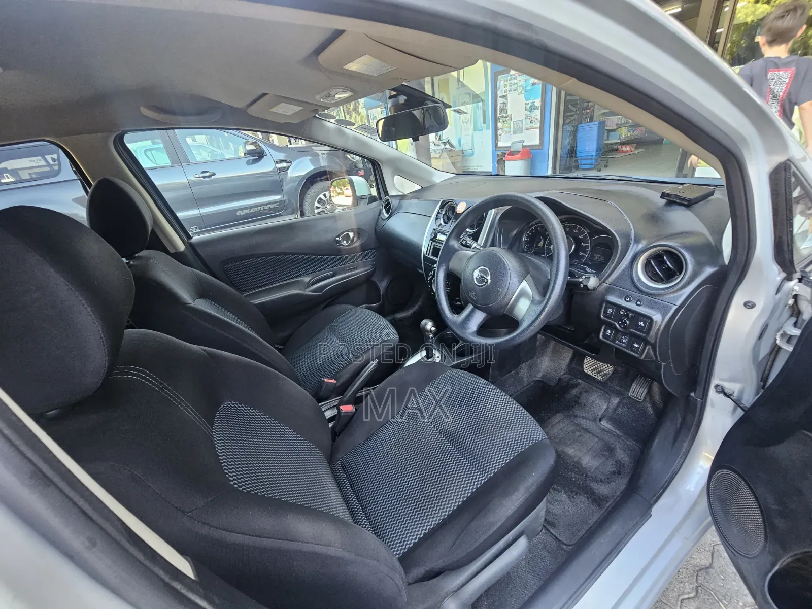 Nissan Note 2015 Silver