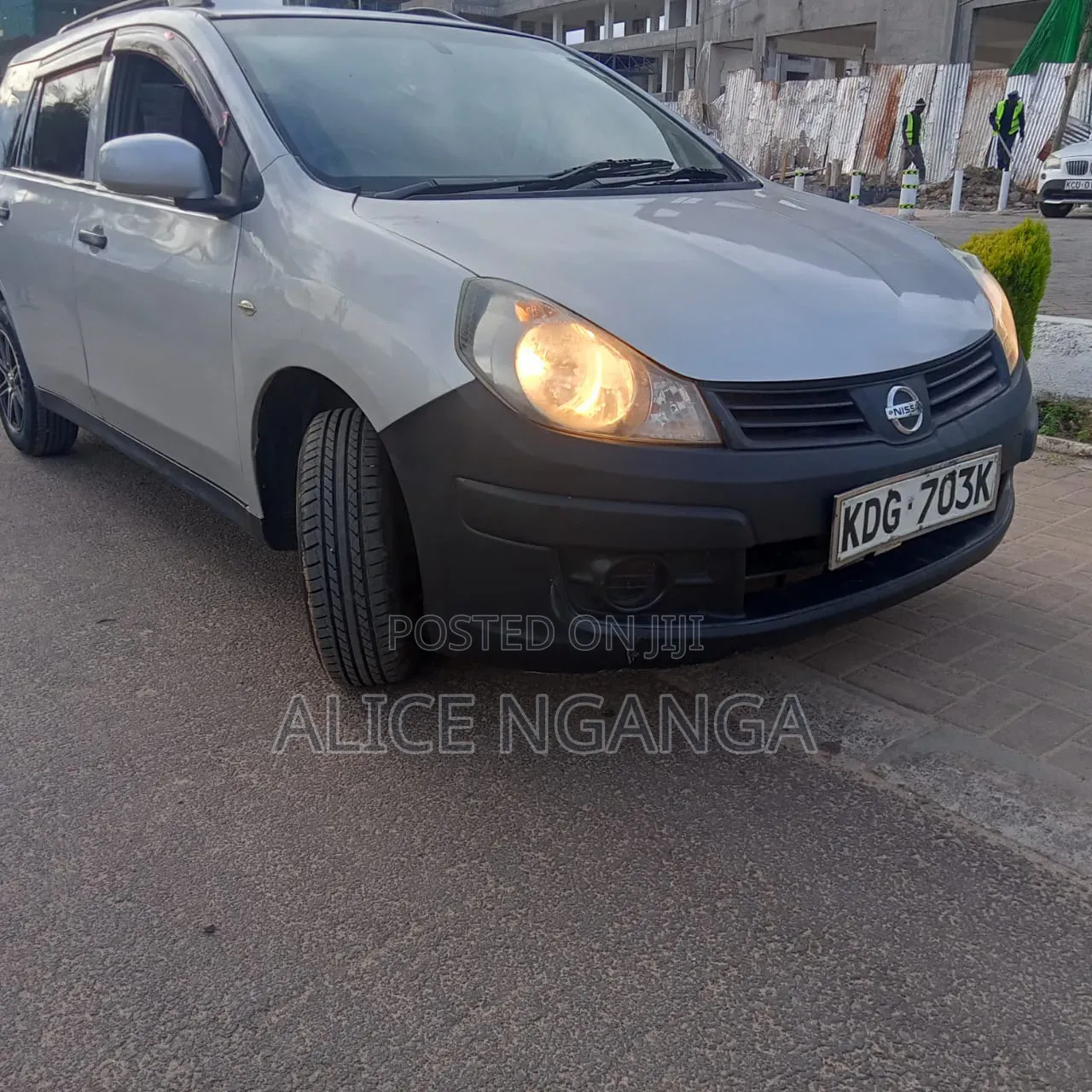 Nissan Advan 2014 Silver
