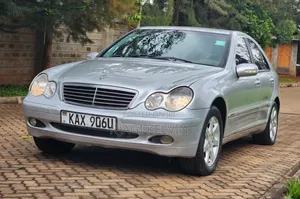 Mercedes-Benz C200 2003 Silver