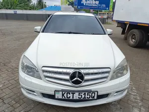 Mercedes-Benz C200 2011 White