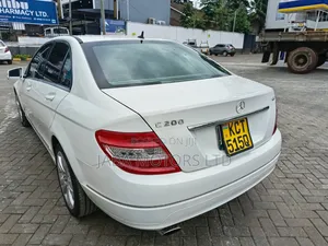 Mercedes-Benz C200 2011 White