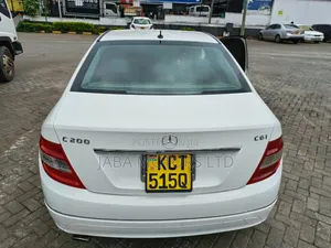 Mercedes-Benz C200 2011 White