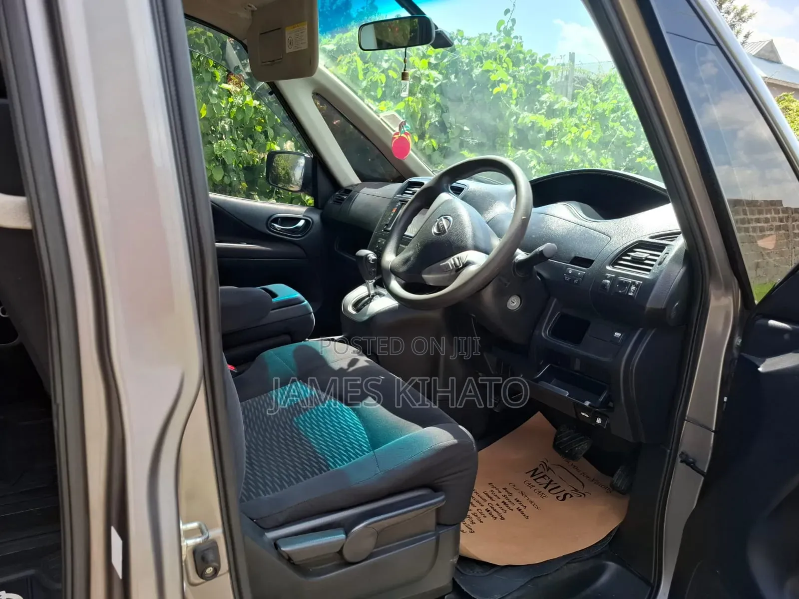 Nissan Serena 2012 Gray