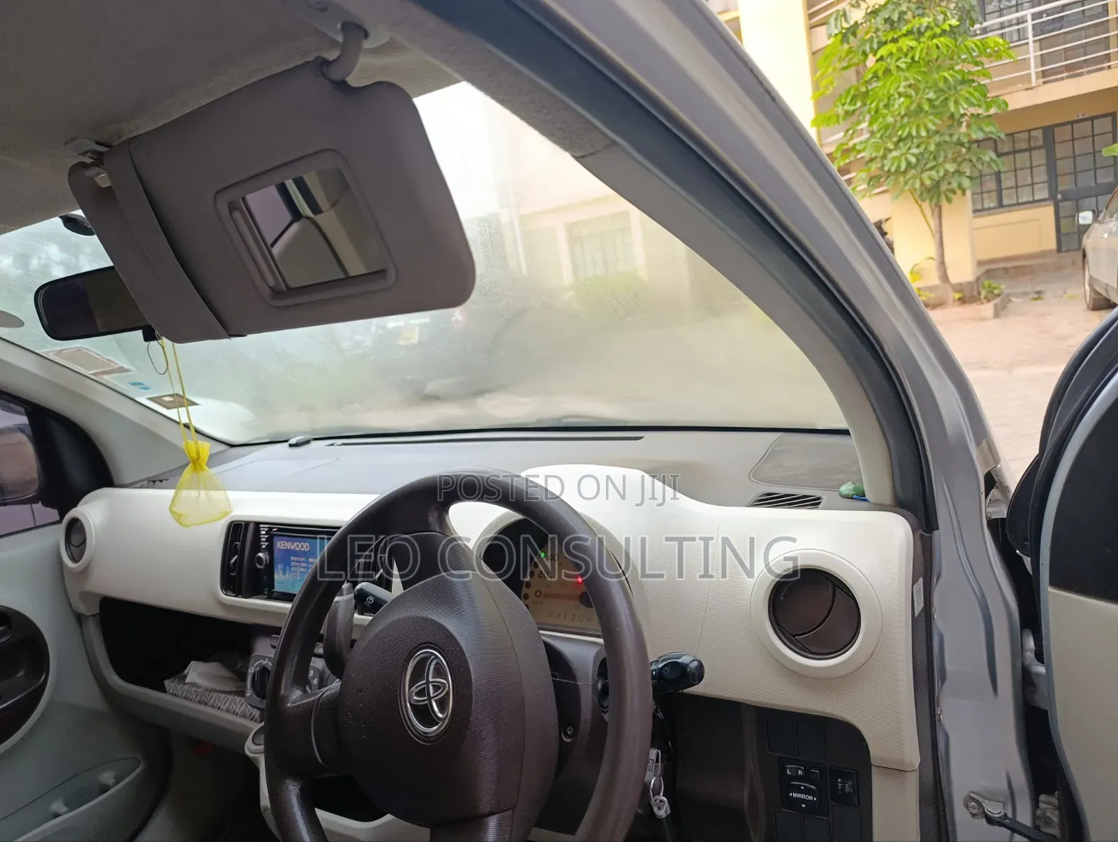 Toyota Passo 2013 Silver
