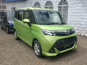 Toyota Tank 1.0 FWD 2018 Green