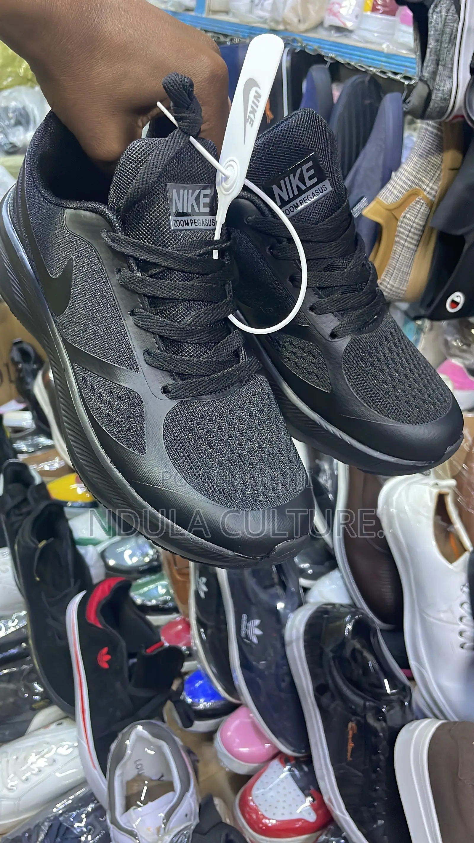 Nike Zoom Pegasus Running Shoes