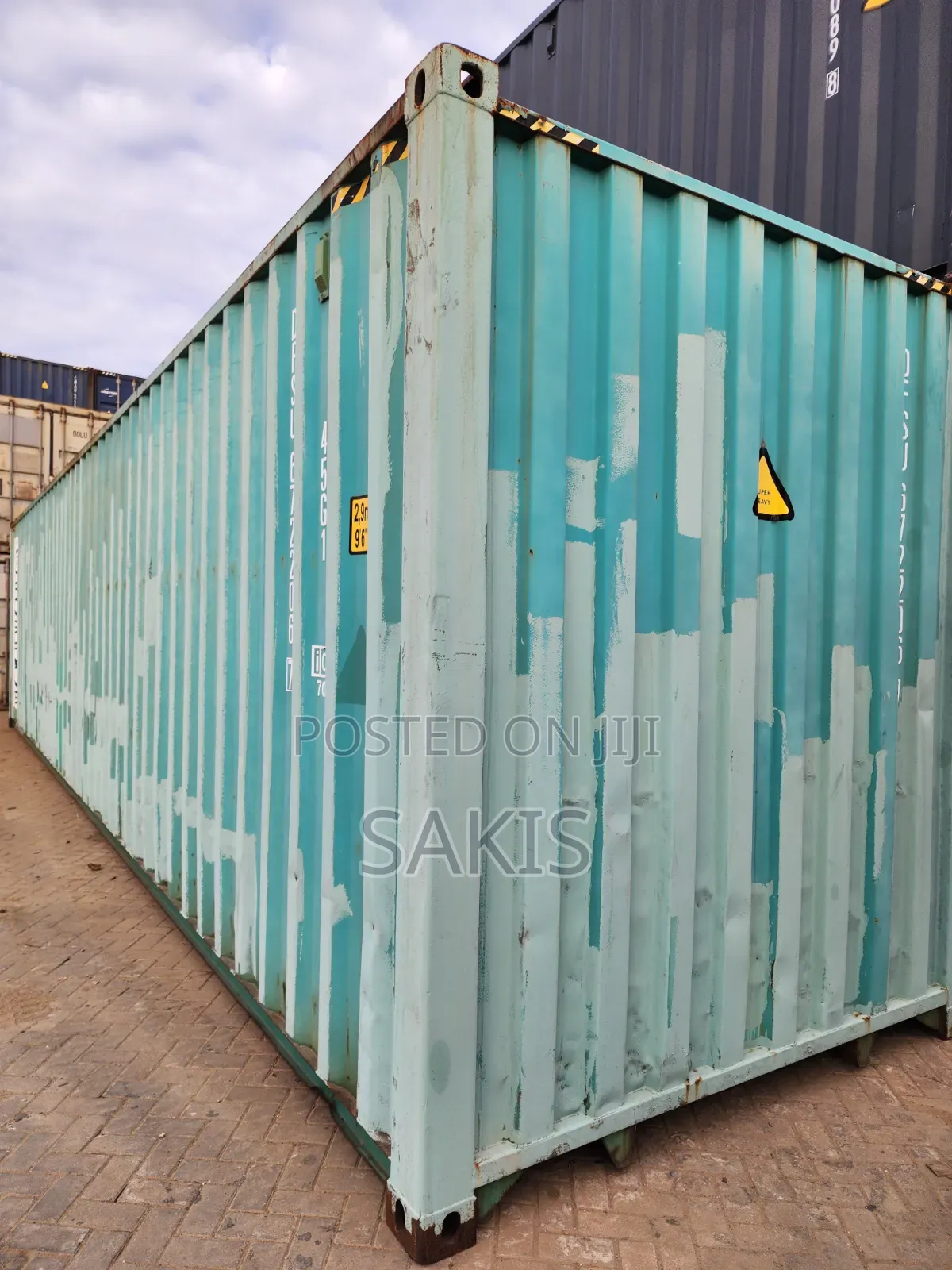 Tidy! 40-Foot Hc Storage/Cargo Containers in Admirable Condition!