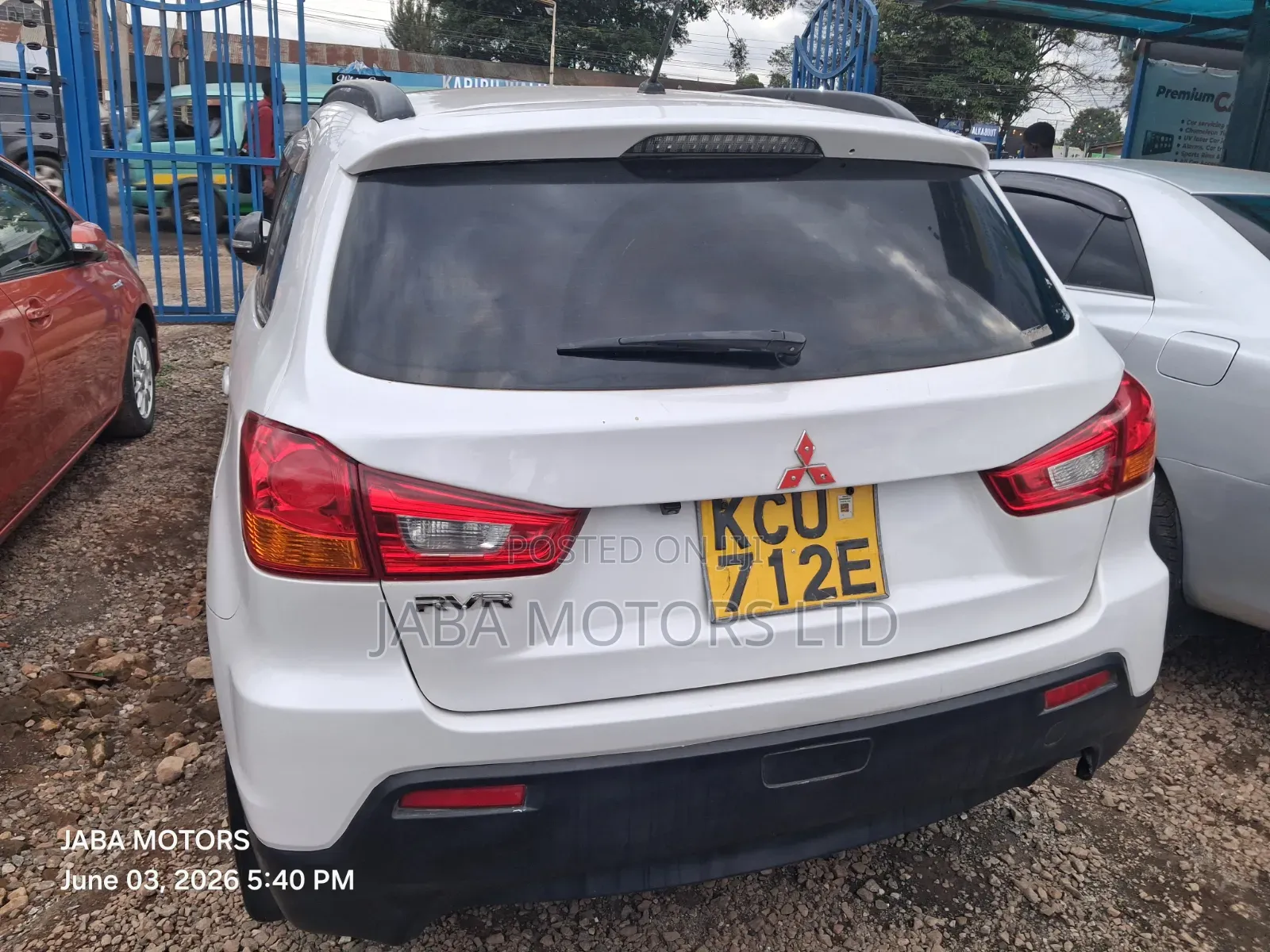 Mitsubishi RVR 2.0 2011 White