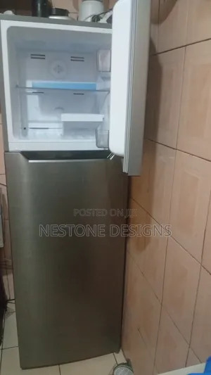 A Selling Fridge