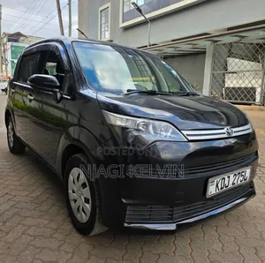 Toyota Spade 2016 White