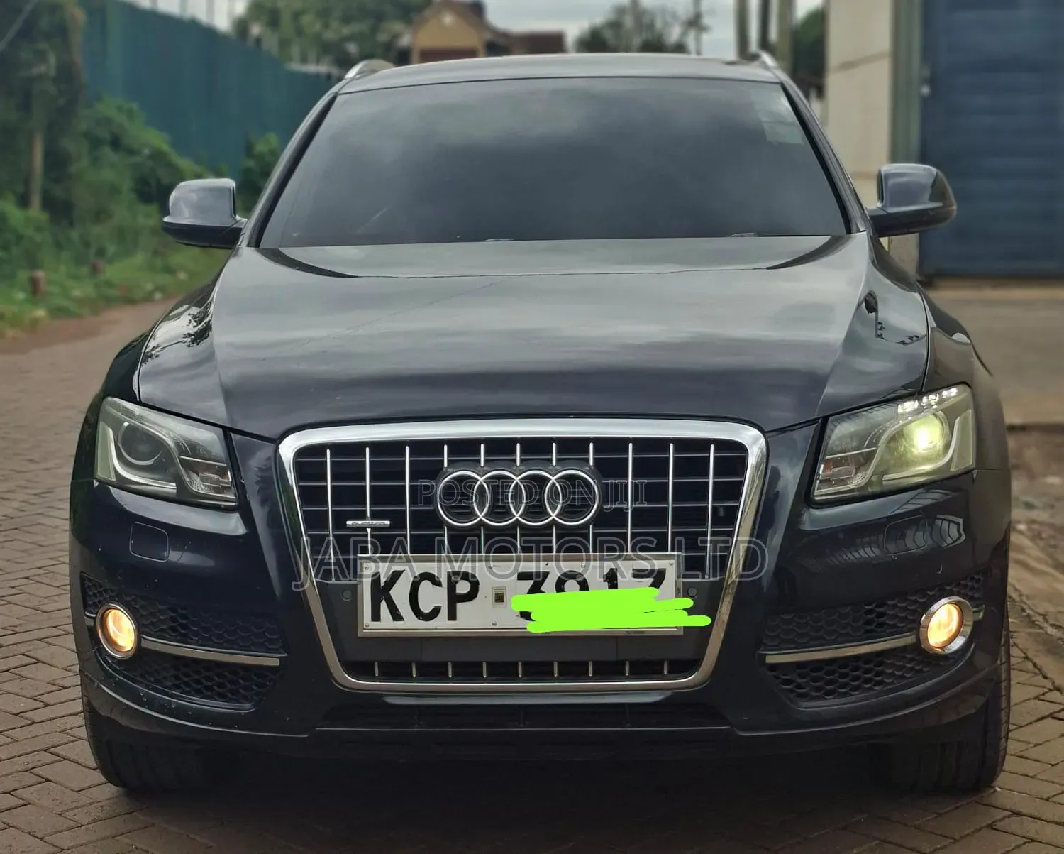 Audi Q5 2011 Black