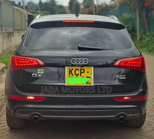 Audi Q5 2011 Black