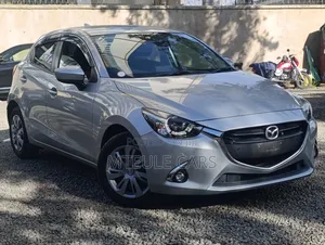 Mazda Demio 2019 Silver