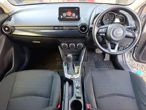 Mazda Demio 2019 Silver