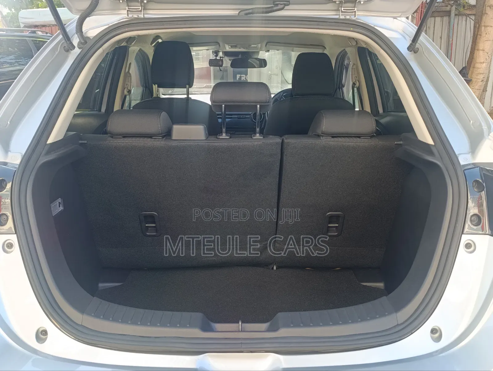 Mazda Demio 2019 Silver