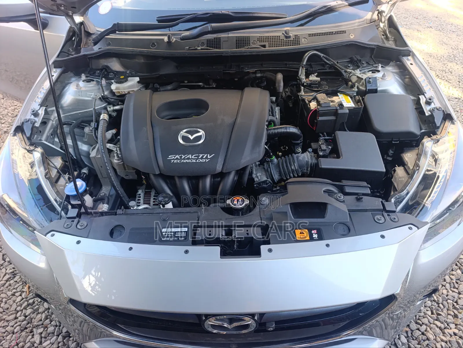Mazda Demio 2019 Silver