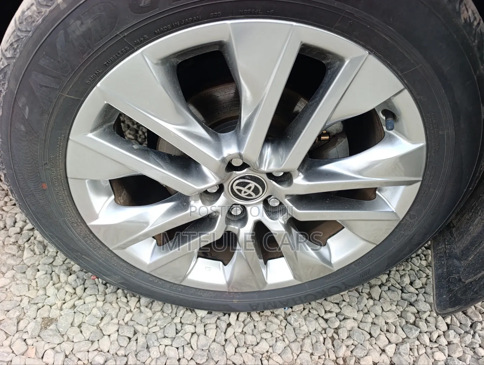 Toyota RAV4 2019 Gray