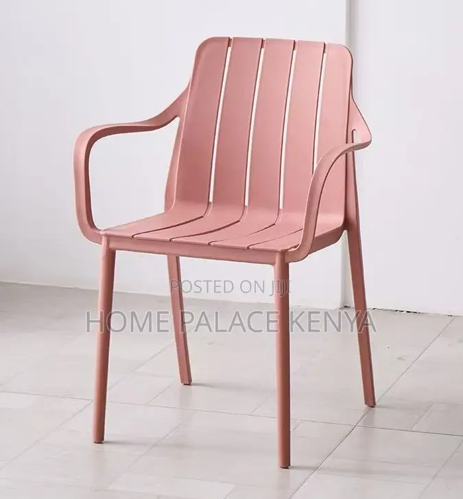 Outdoor Chair: Large Seat Pp Dining Chair With Armrests