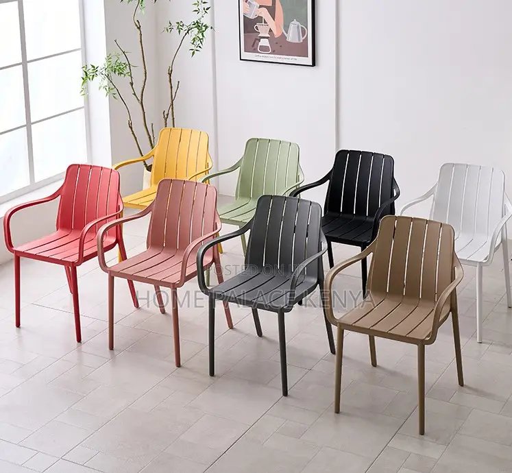 Outdoor Chair: Large Seat Pp Dining Chair With Armrests