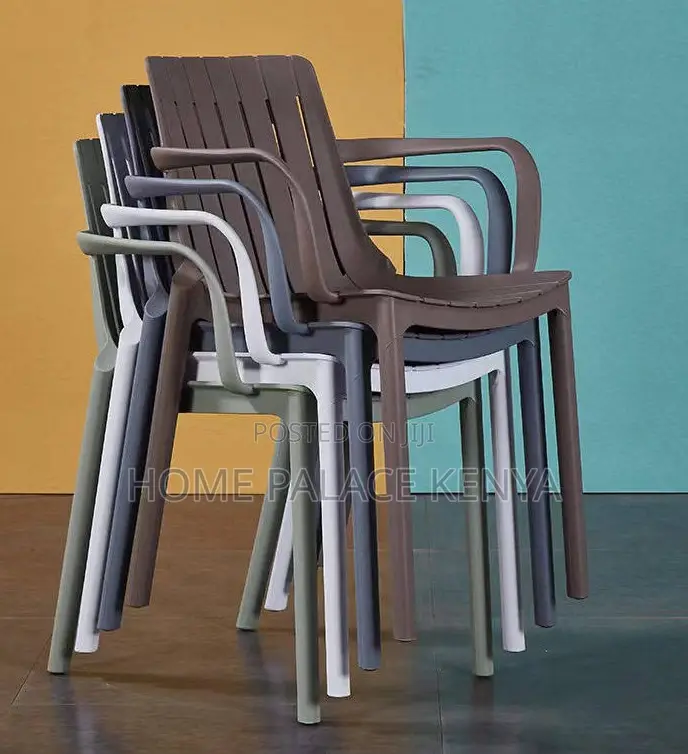 Outdoor Chair: Large Seat Pp Dining Chair With Armrests
