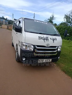 Toyota HiAce SV Premium 2013 White