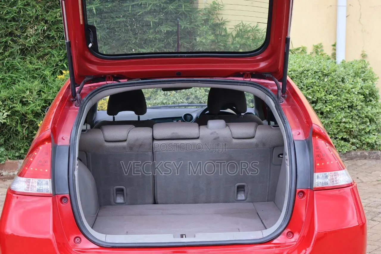 Honda Insight 2010 Red
