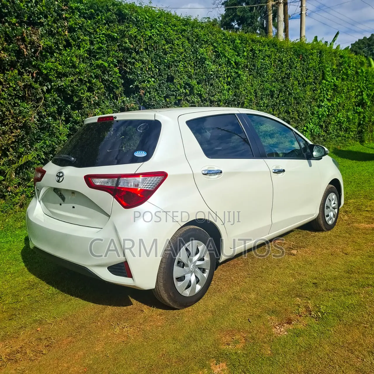 Toyota Vitz 1.0 FWD 5dr 2019 White