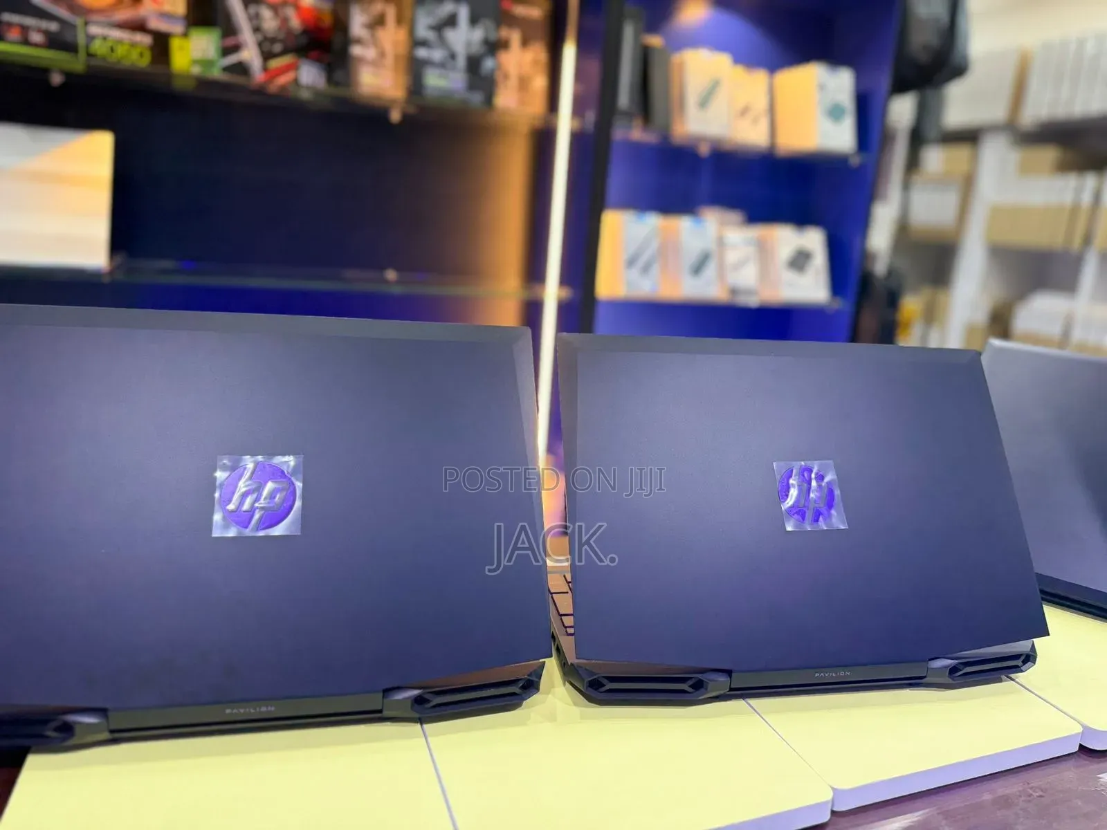 Laptop HP Pavilion 15-eh0050wm 16GB Intel Core i7 SSD 512GB