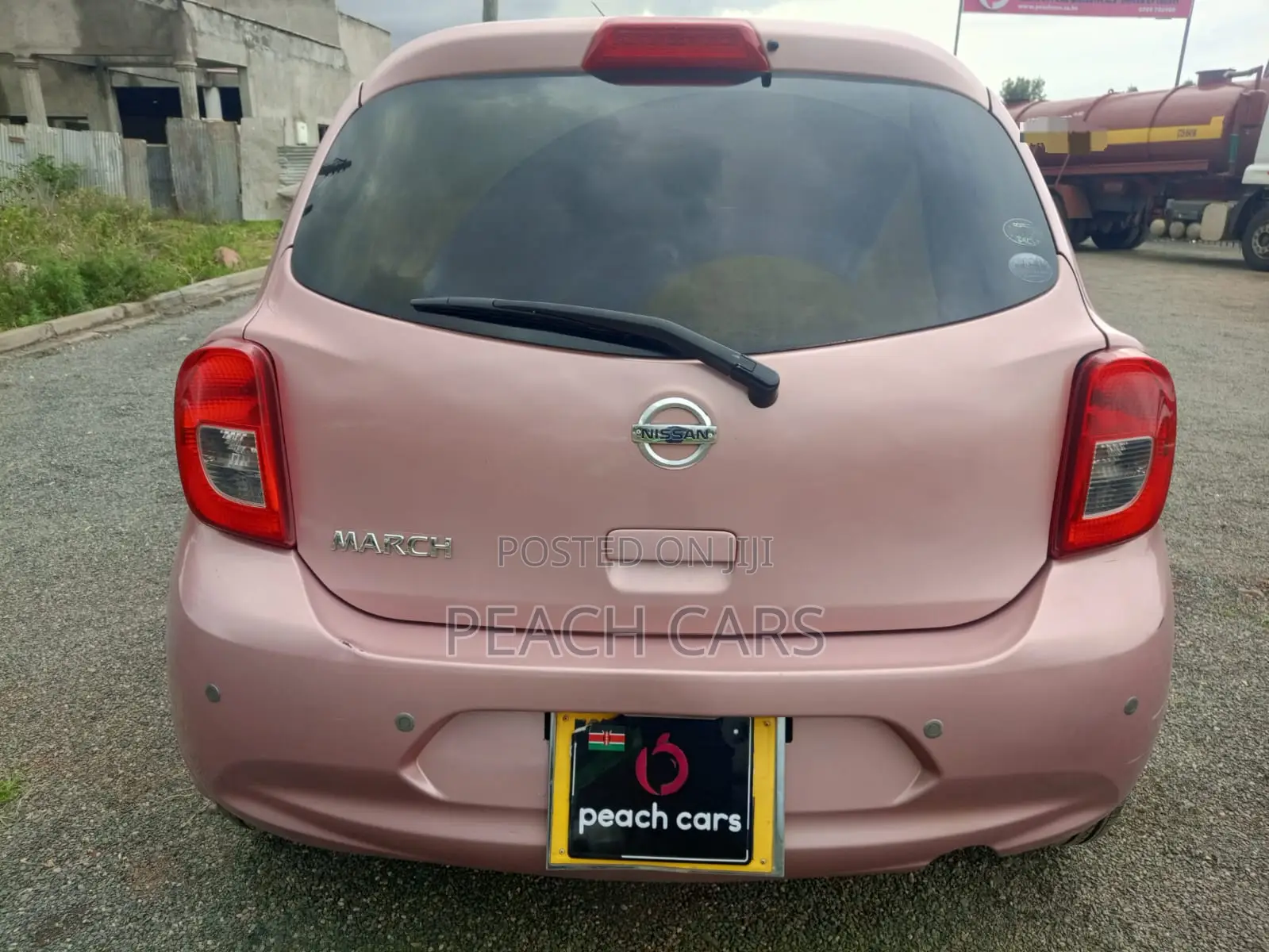 Nissan March 2015 Red