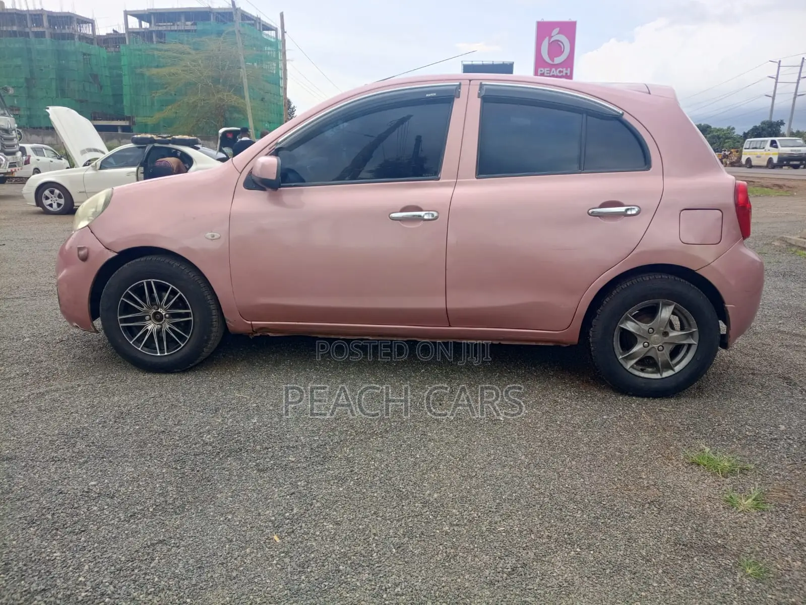 Nissan March 2015 Red