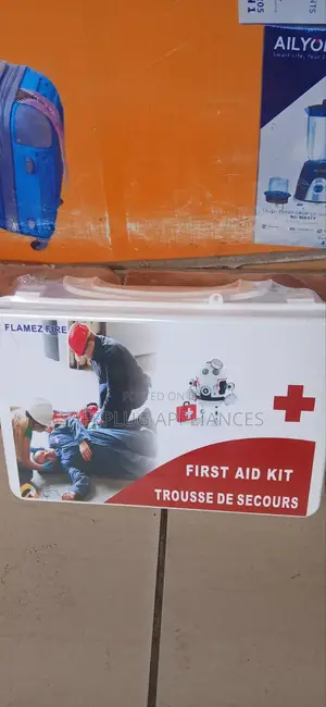 First Aid Kit!White Portable First Aid Kit