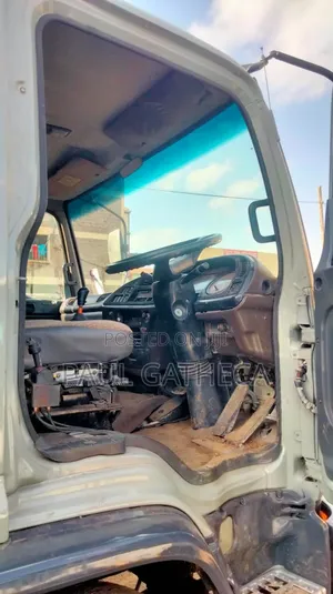 Isuzu FTR 2018 Grey