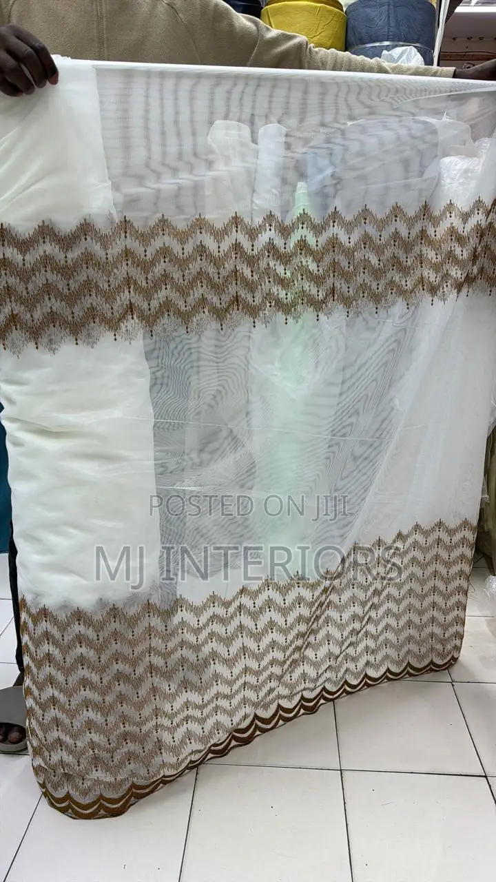 Custom Sheers With Quality Fabric Finishing